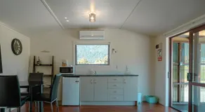 Te Awa Cottages - Image 4
