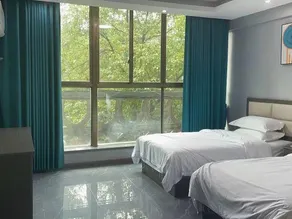 Qingtian Yunding Business Hotel - Image 5