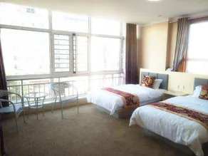 Pear Township Express Hotel - Image 2