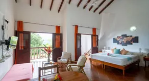 La Residence - Image 2