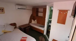 Casa de vacanta Alexoiu 2 Mai - Image 2