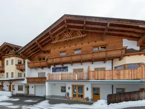 Apartment in Stubai near Ski Lift - Image 1
