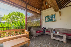 Comfy 1BR Villa with garden View near Beach - Image 5