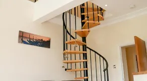 Beautiful cozy 3 bedroom 2 bathroom apartment - Image 3