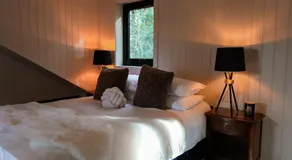 The Treehouse Hideaway - Image 2