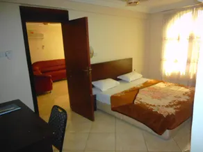 Wadoma Royale Hotel - Image 2