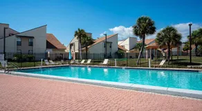 Horizon Breeze - Family Escape - Image 3
