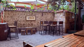 Kuyu Beergarden Hostel - Image 4