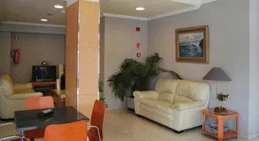 Hotel Plaza - Image 4