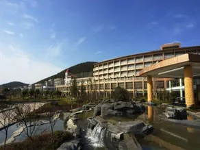 New Century Grand Hotel Xuzhou - Image 5