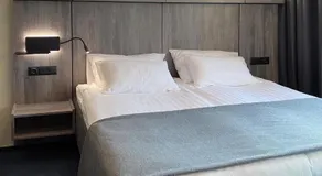 Brut Wine Hotel - Image 2