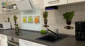 Vita Deluxe - Image 4