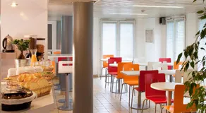 FAST HOTEL Les Ulis - Courtabœuf - Image 3
