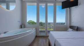 Dream Suites - Image 2