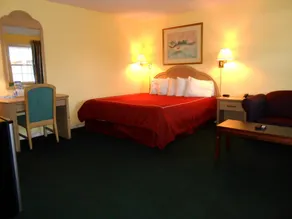Lexington - Image 5