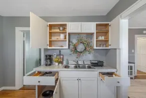 Modern 1BR Near Syracuse U, Zoo & Dome, Fast WiFi - Image 3