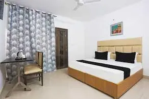 Hotel O Royal Palace - Image 2