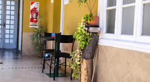 Parvis Magna HOSTAL - Image 3