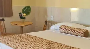 Sua própria pousada na praia - Image 4