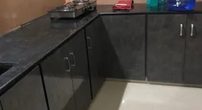 GIRI Service Apartment - Image 3