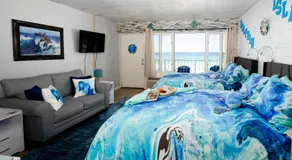 Beachfront King, Private Balcony,No fees-CC219 Pcb - Image 2