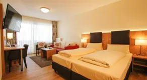 Landhotel Goldener Stern - Image 2