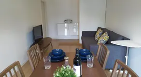 Lisbon Apartment -Free Parking - Image 4
