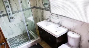 Estoby Executive guest house - Image 2