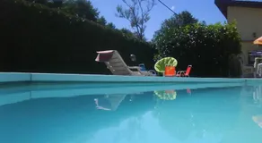 Maison/Gîte familial dans le Jura à 200m du lac avec piscine privée - Image 5