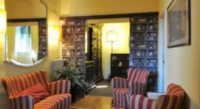 Villa in Private Estate,shared Pool,parking,3km to Ponte Vecchio - Image 5