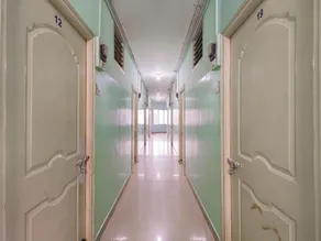 Hotel O Royal Residency - Image 5