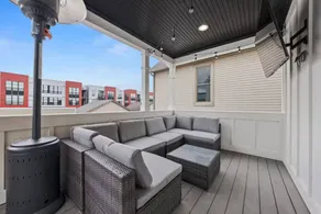 Jungle House Premier Residences - Downtown Columbus & Short North - Image 4