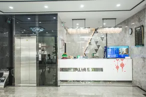 Jinying Theme Hotel (Boruo Overseas Chinese Middle School Rainbow Plaza) - Image 4