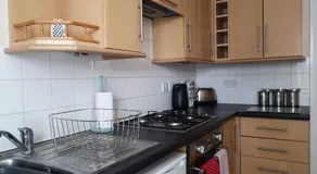 Coastal Escape Deal - 2 Bedroom House -Short Lets & Serviced Accommodation - Image 3