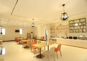 City Comfort Inn Jiangmen Pengjiang Hetang Central Plaza - Image 5