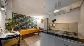 The Lazy Monkey Hostel & Apartments - Image 3