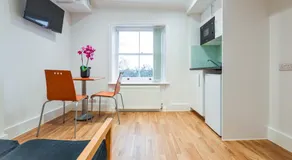 Westbourne Crescent Serviced Apartments - Image 3
