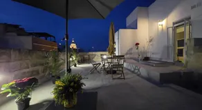 Ivy - Paola Modern Townhouse - Image 2
