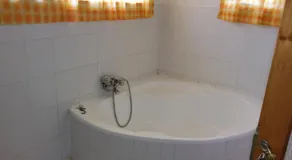 Ashtonville Terraces Guesthouse - Image 5