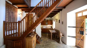Aronia Stone House - Image 2