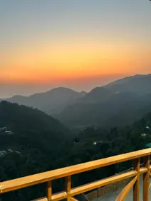 Goroomgo UK Homestay Nainital With Himalayan View - Image 5