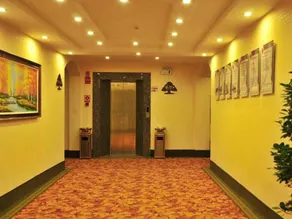 GreenTree Inn Yunnan Kunming Chenggong University City Shilin Street Express Hotel - Image 4