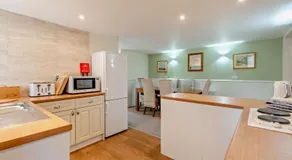 Magpie Cottage - Image 5