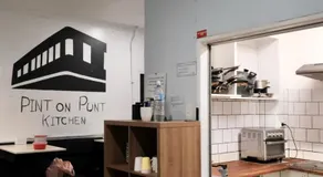 Pint On Punt Backpackers - Image 3