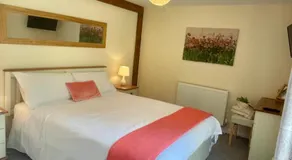 Windmill Cottage - Image 2