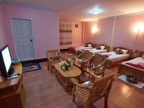 Hotel Mandalay - Image 5