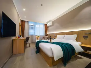 Tianfu·Rock Platinum Hotel (Chengdu Tianfu International Airport Branch) - Image 2