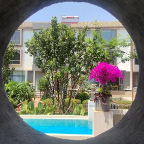 Utra·Dianchi Villa Hotel - Image 5