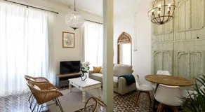 Teatro Suites Málaga - Image 2