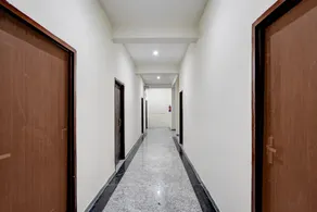 Collection O Sector 14 Udaipur Formerly Hotel JK Inn - Image 4